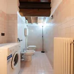 Dimora Oberdan 1800 - Historic Duplex 70m From Arena - 2br 2ba *