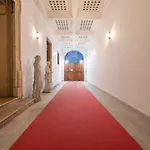 Dimora Oberdan 1800 - Historic Duplex 70m From Arena - 2br 2ba * Верона