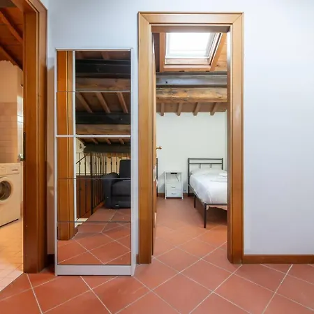 Apartament Dimora Oberdan 1800 - Duplex 70m From Arena 6 Beds