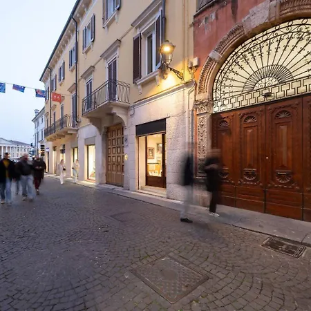 Dimora Oberdan 1800 - Duplex 70m From Arena 6 Beds Verona